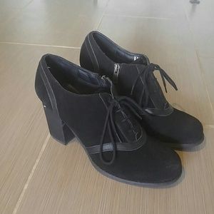 Reba Leather Black suede shoes
